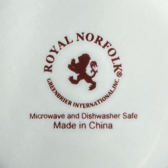 2 Porcelain Bowls Tis the Season Royal Norfolk Christmas Holly - Picture 12 of 13